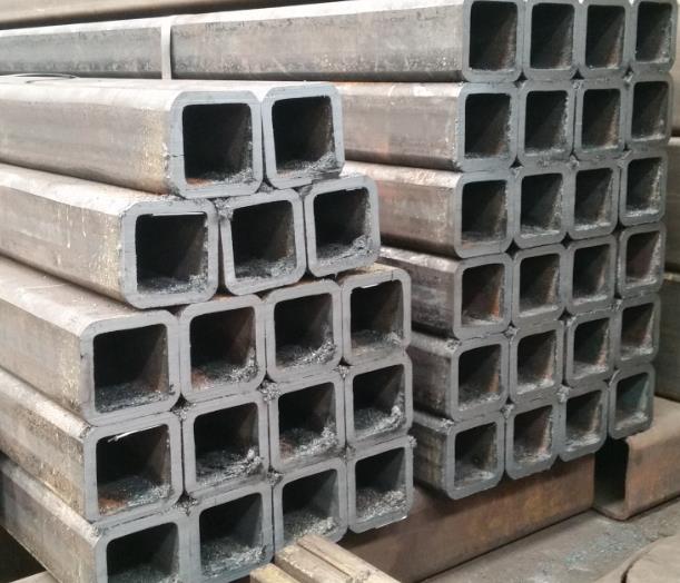 ��ɽ����η���